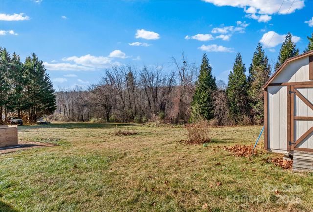 1079 Red Hill Creek Road, Dobson, NC 27017
