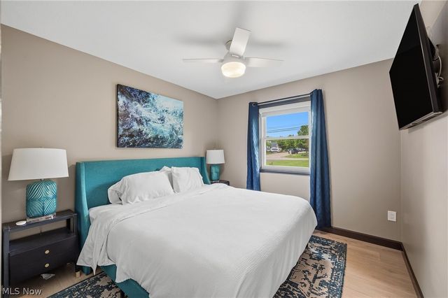 19474 Benbow Road, Strongsville, OH 44136