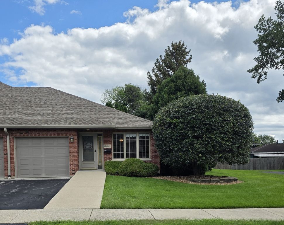 12041 S Kildare Street SE, Alsip, IL 60803