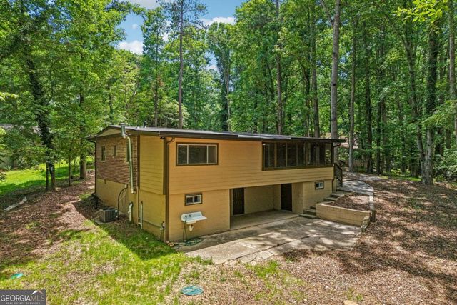 5085 Balus Drive, Gainesville, GA 30504