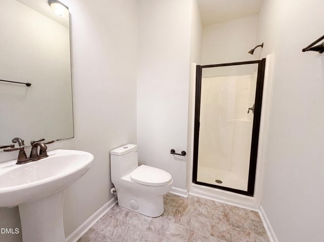 109 Mosby Lane, Spring Lake, NC 28390
