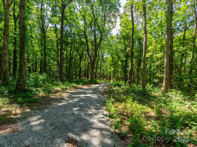 77 Misty Dawn Cove 4A, 5A & 13A, Hendersonville, NC 28792