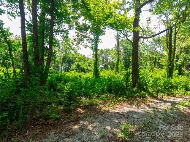 77 Misty Dawn Cove 4A, 5A & 13A, Hendersonville, NC 28792