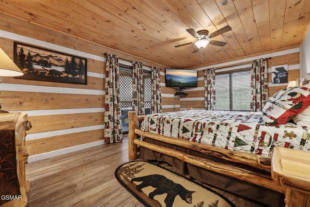 2653 Black Walnut Flats Road, Sevierville, TN 37862