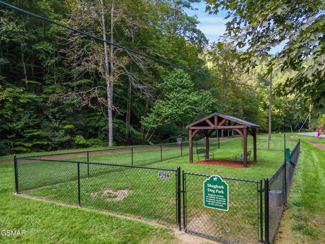 2653 Black Walnut Flats Road, Sevierville, TN 37862