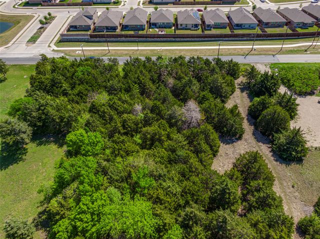 1460 S Uhl Road, Glenn Heights, TX 75154