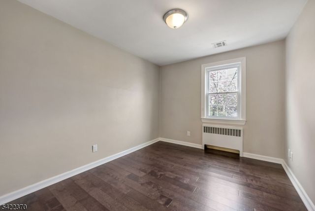 28 Princeton Pl, Glen Rock Boro, NJ 07452