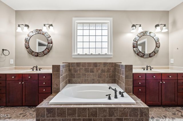 716 Pierside Drive, Cary, NC 27519