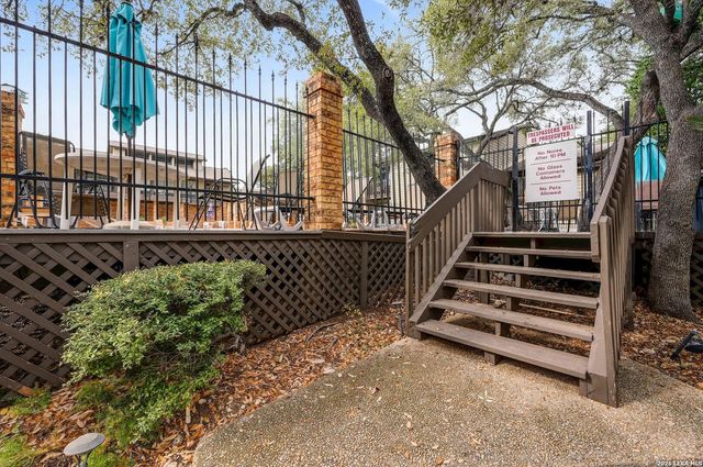 11815 Vance Jackson Rd Apt 1402, San Antonio, TX 78230