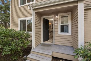 23816 12th Place S #406, Des Moines, WA 98198