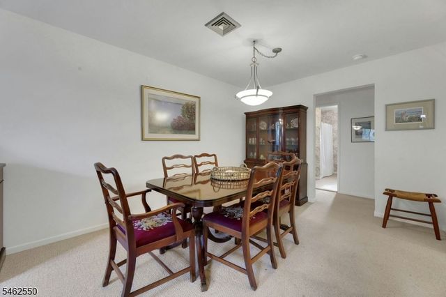 50 Rock Rd B10, Hawthorne Boro, NJ 07506