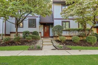 50 Rock Rd B10, Hawthorne Boro, NJ 07506