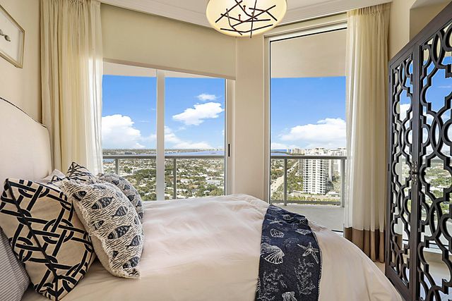 2700 N OCEAN Drive 2206B, Singer Island, FL 33404