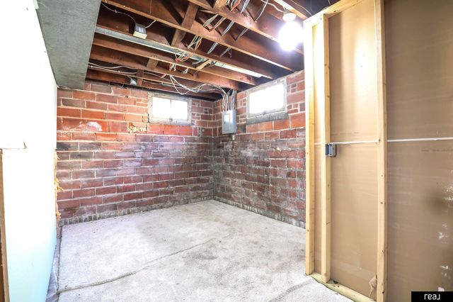 1455 E Military Avenue, Fremont, NE 68025