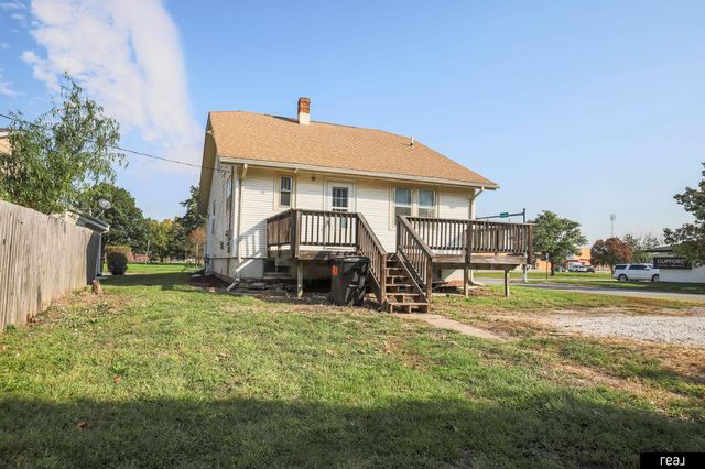 1455 E Military Avenue, Fremont, NE 68025