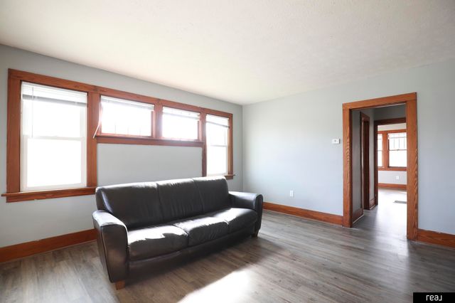 1455 E Military Avenue, Fremont, NE 68025