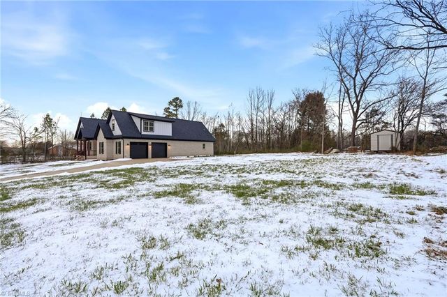 7676 Caber Road, Browns Summit, NC 27214