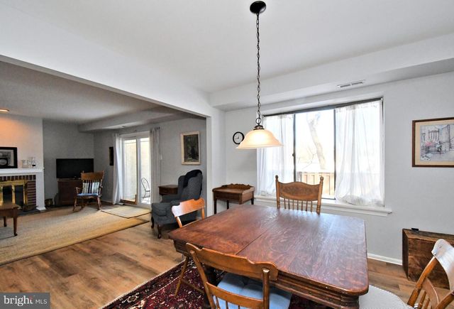 71 GOLF CLUB DR, Langhorne, PA 19047