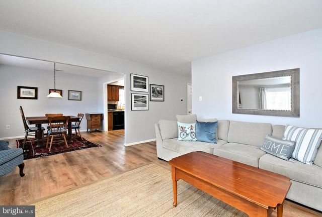 71 GOLF CLUB DR, Langhorne, PA 19047