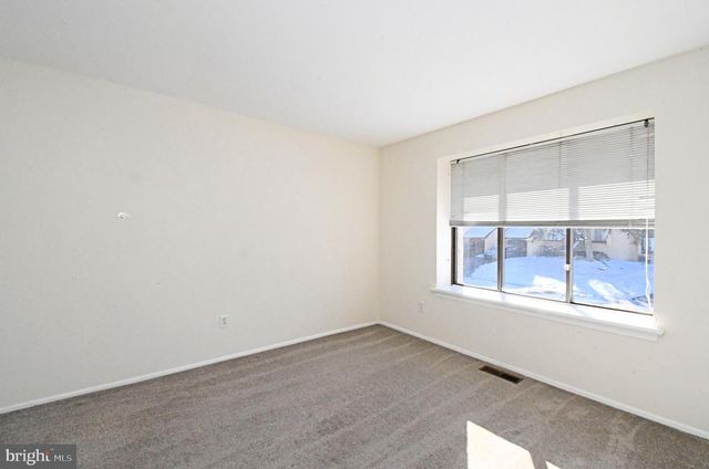 71 GOLF CLUB DR, Langhorne, PA 19047