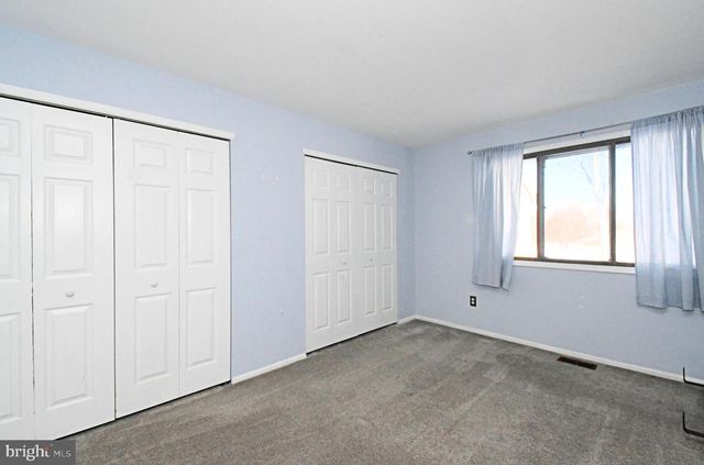 71 GOLF CLUB DR, Langhorne, PA 19047