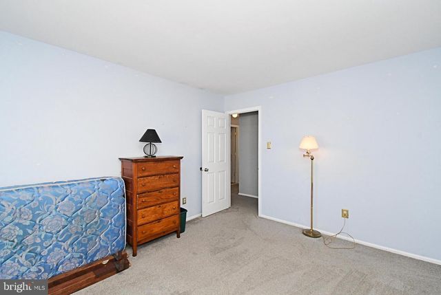 71 GOLF CLUB DR, Langhorne, PA 19047