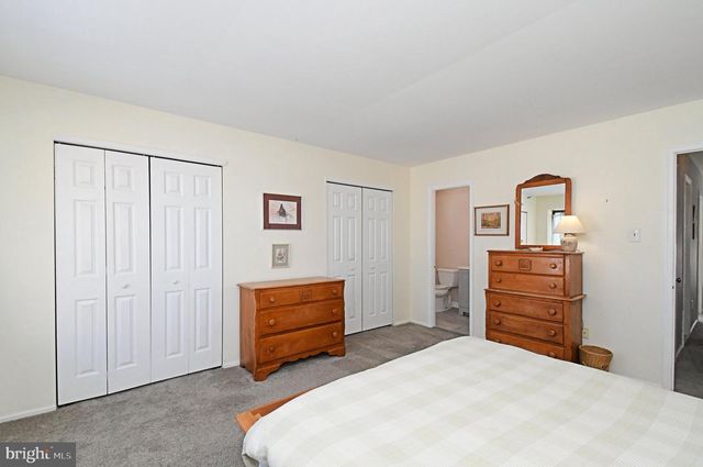 71 GOLF CLUB DR, Langhorne, PA 19047