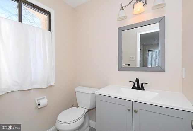 71 GOLF CLUB DR, Langhorne, PA 19047