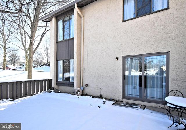 71 GOLF CLUB DR, Langhorne, PA 19047