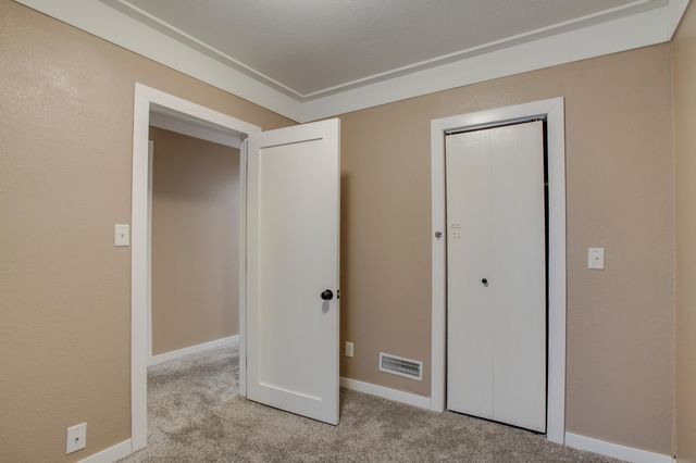 515 10th Street S, Fargo, ND 58103