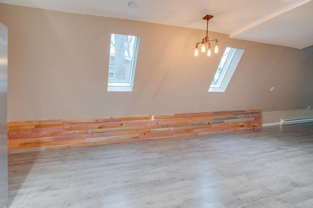 515 10th Street S, Fargo, ND 58103