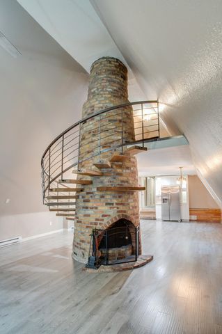 515 10th Street S, Fargo, ND 58103