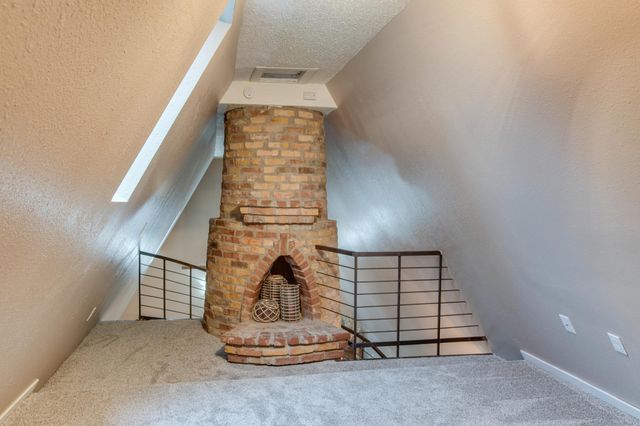 515 10th Street S, Fargo, ND 58103