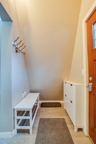 515 10th Street S, Fargo, ND 58103