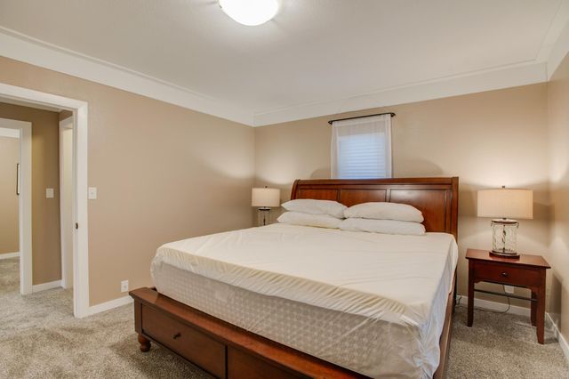 515 10th Street S, Fargo, ND 58103