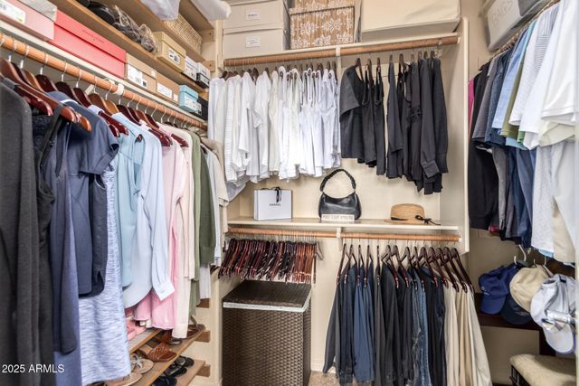 19475 N GRAYHAWK Drive 2121, Scottsdale, AZ 85255