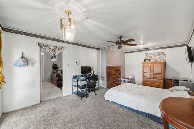 613 Misty Glen Drive, Desoto, TX 75115