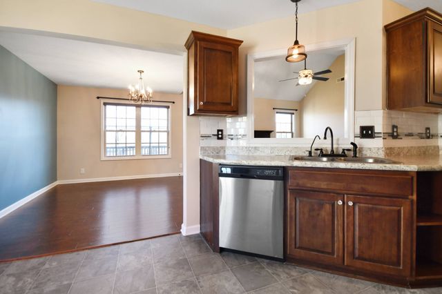 1863 Deerstand Drive, Clarksville, TN 37042