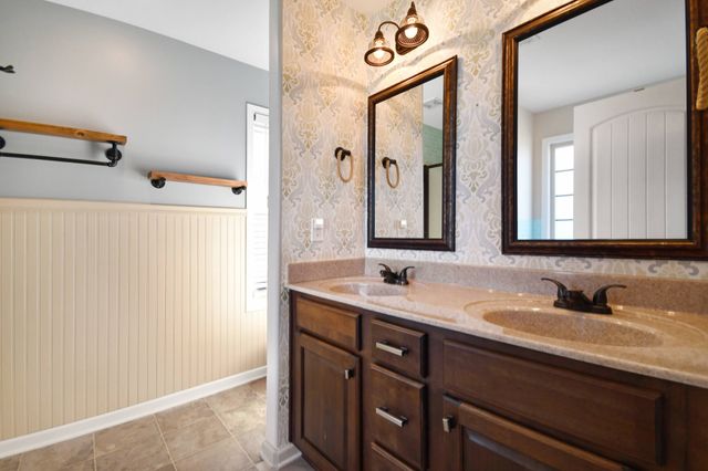 1863 Deerstand Drive, Clarksville, TN 37042