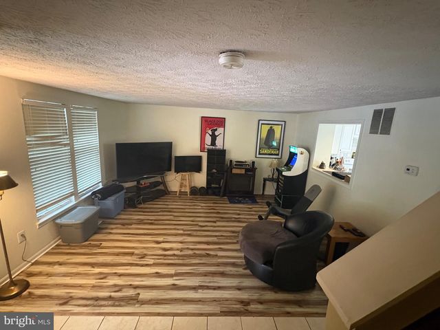37 CAVAN GRN, Nottingham, MD 21236