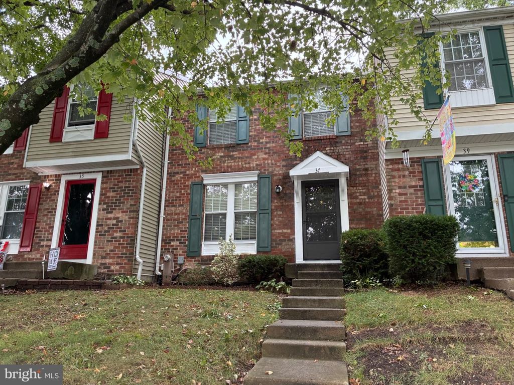 37 CAVAN GRN, Nottingham, MD 21236