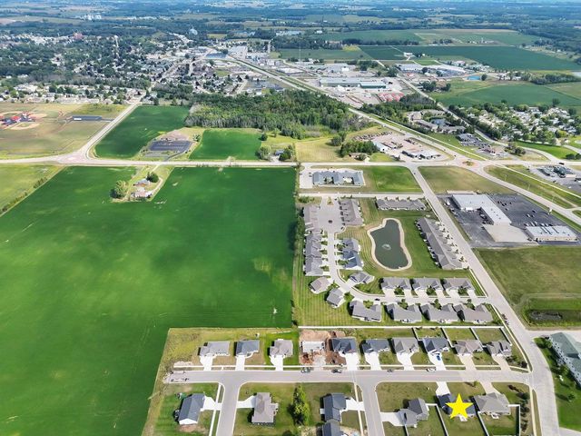 880 JOEANNA WAY, Pulaski, WI 54162