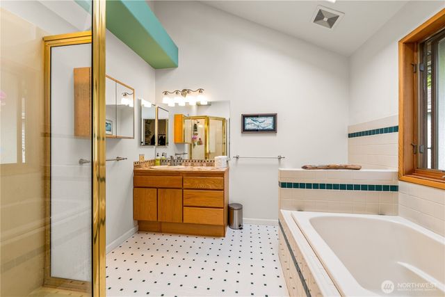 260 Harbor Vista Drive, Stuart Island, WA 98250