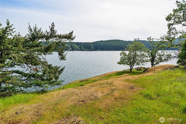260 Harbor Vista Drive, Stuart Island, WA 98250