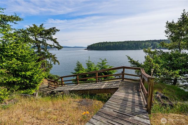 260 Harbor Vista Drive, Stuart Island, WA 98250