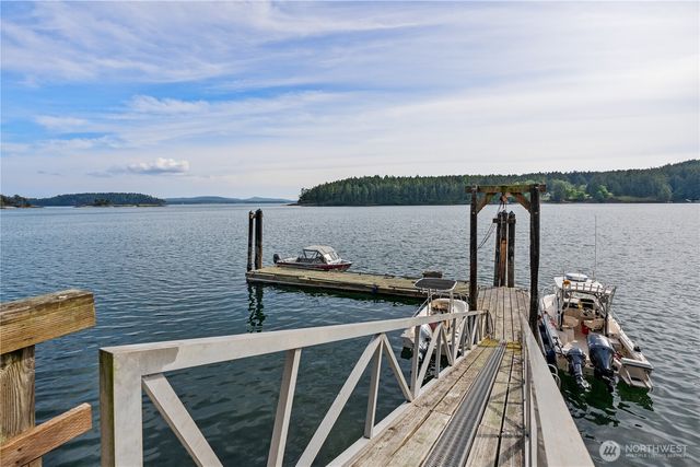 260 Harbor Vista Drive, Stuart Island, WA 98250
