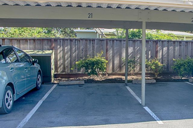 755 14th Avenue 308, Santa Cruz, CA 95062