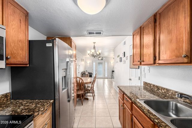 600 S DOBSON Road 122, Mesa, AZ 85202