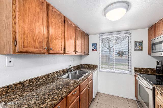 600 S DOBSON Road 122, Mesa, AZ 85202