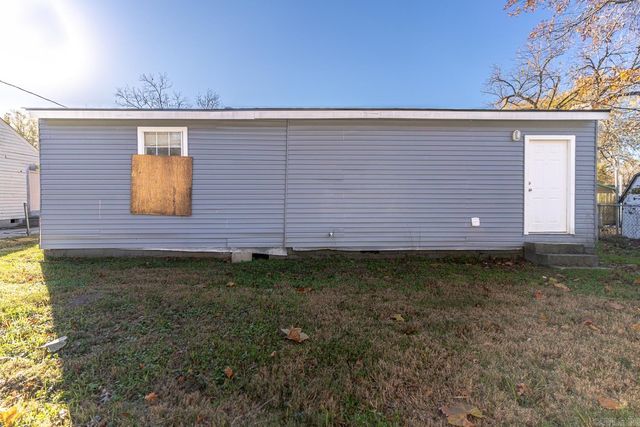 1804 Scottwood Street, West Memphis, AR 72301